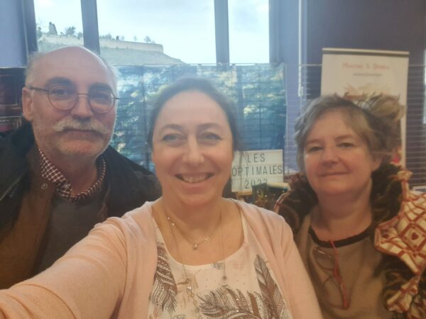 Selfie de Nathalie avec Marie-France et Hugues
