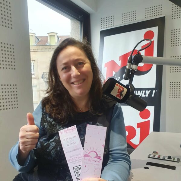 Nathalie dans les locaux d'NRJ