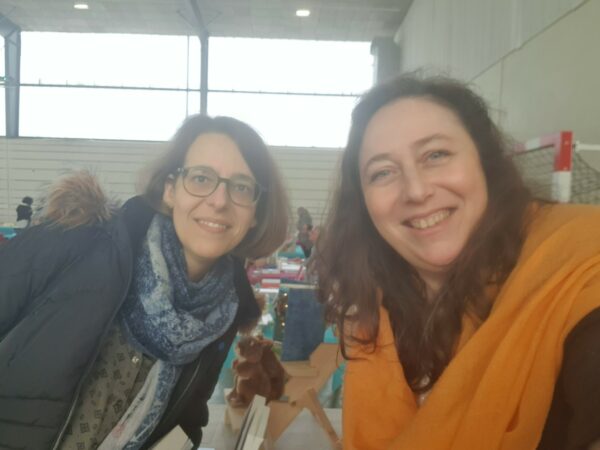 Nathalie Bagadey avec Laetitia au salon de Beauchastel